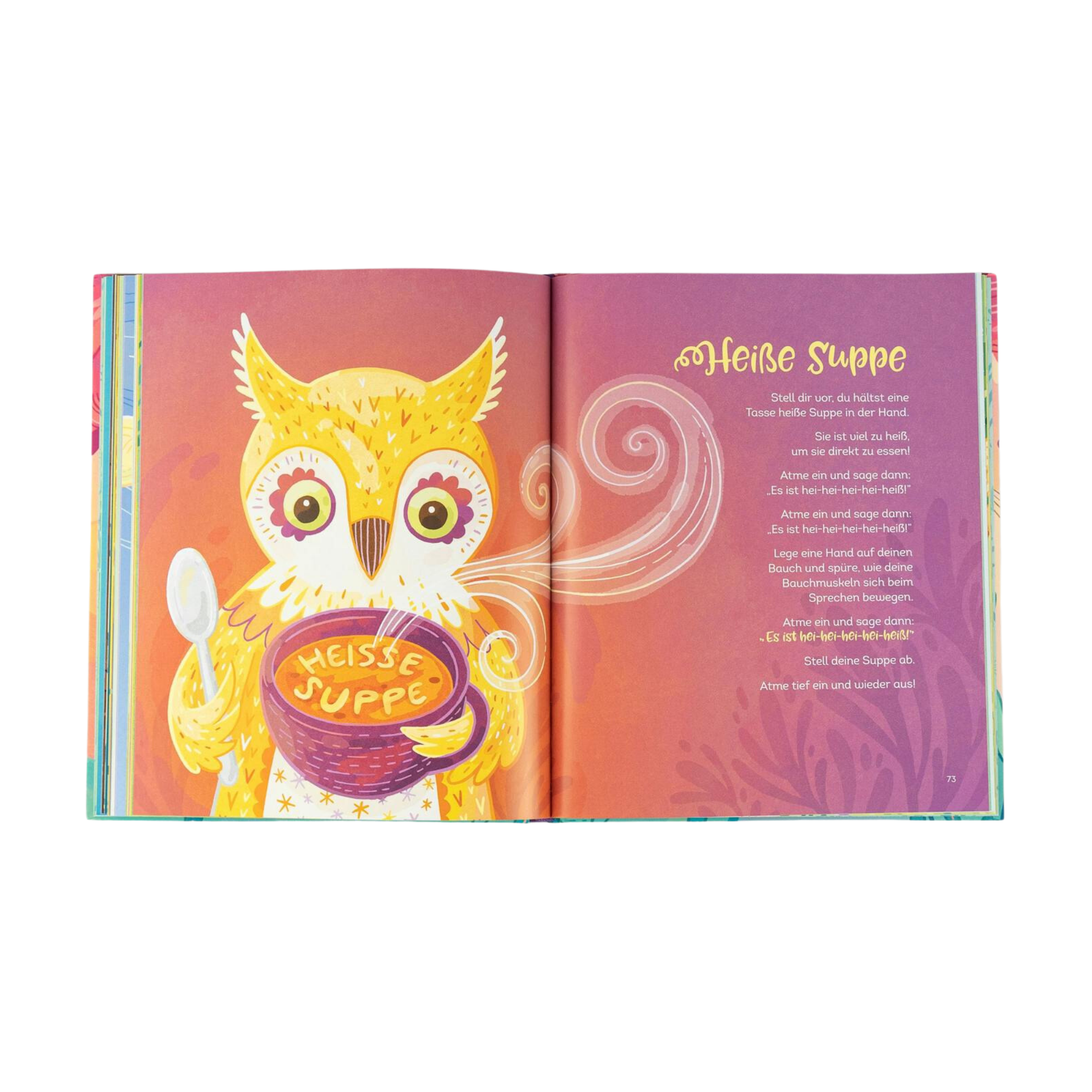 Eine gelbe Eule mit großen Augen hält dampfend eine Schale mit der Aufschrift „Heiße Suppe“ in den Flügeln und einen Löffel in der Hand. Die Illustration stammt aus dem aufgeschlagenen Buch „Achtsam wie ein Bär“ von Kira Willey. Rechts daneben befindet sich ein kindgerecht formulierter Achtsamkeitstext zur Atemübung.