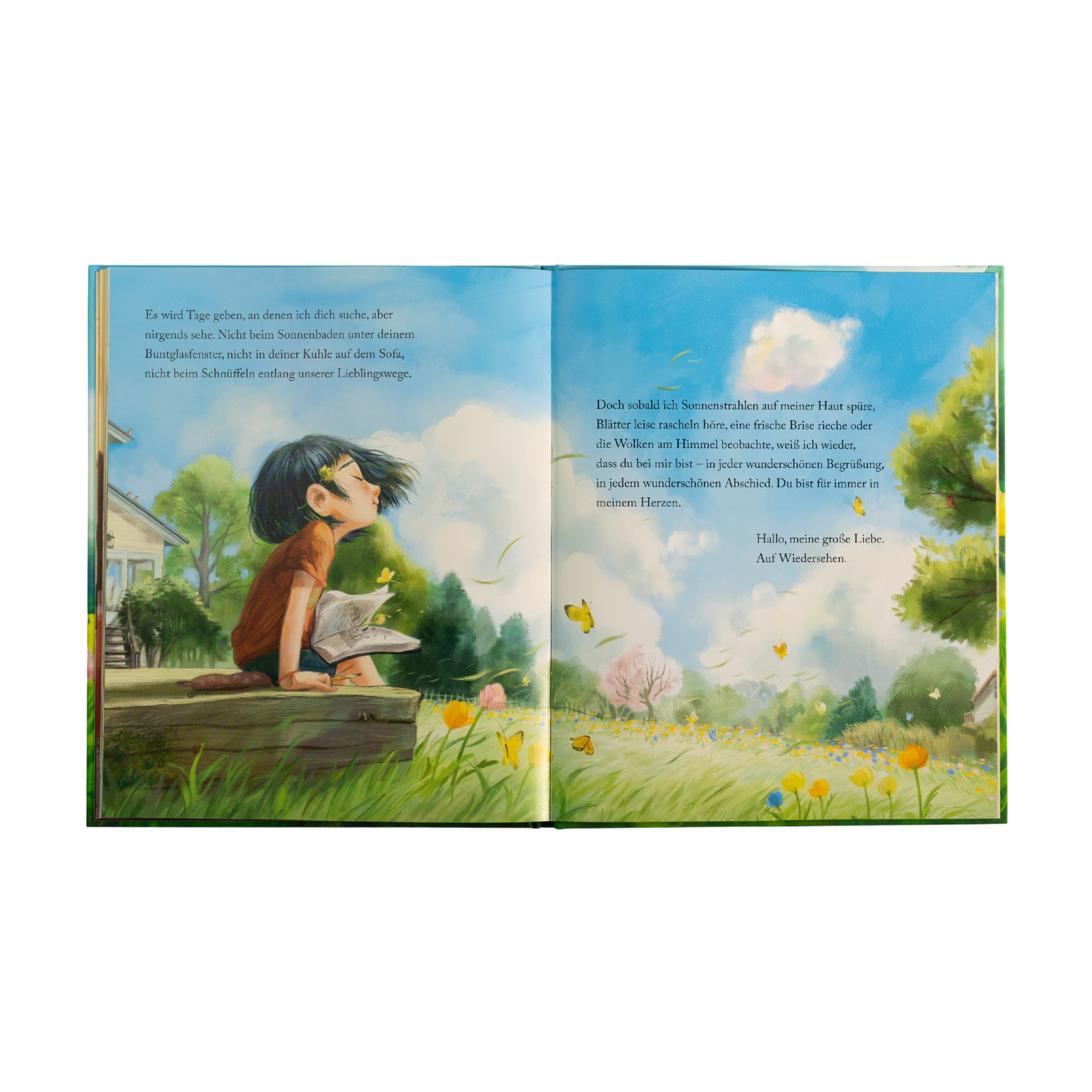 Eine Buchseite aus "Für immer in meinem Herzen" von Kelly Wu zeigt ein Kind, das im Gras unter einem blauen Himmel sitzt, umgeben von Blumen und Schmetterlingen - eine sanfte Szene der Besinnung und Hoffnung nach einem Verlust.