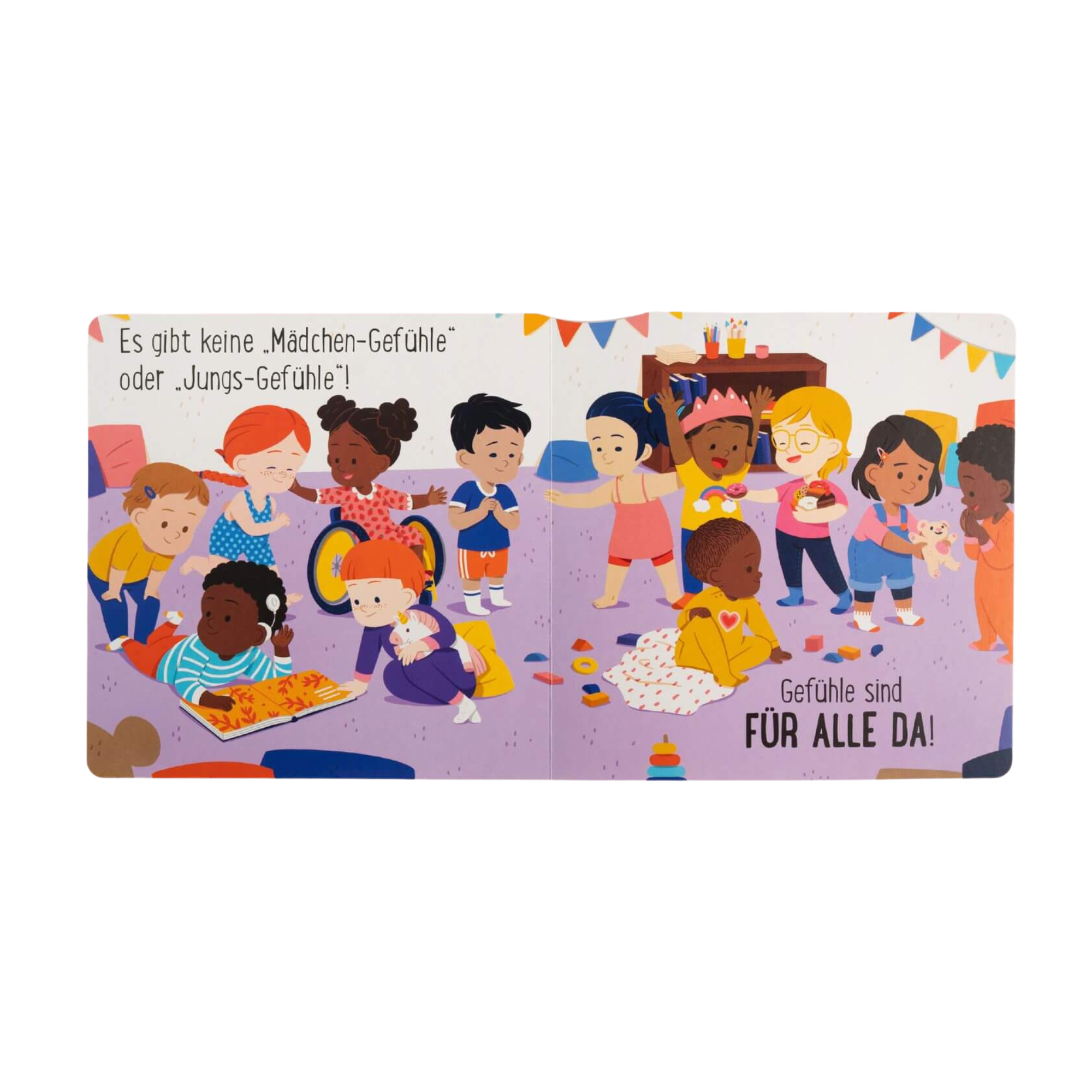 Auf einer Doppelseite des Buchs „Gefühle sind für alle da!“ von Susann Hoffmann spielen und interagieren verschiedene Kinder fröhlich in einem hellen Raum. Sie zeigen dabei unterschiedliche Emotionen – manche umarmen sich, andere malen, lesen oder halten Kuscheltiere. Oben steht der Text: „Es gibt keine Mädchen-Gefühle oder Jungs-Gefühle!“ und unten: „Gefühle sind FÜR ALLE DA!“.