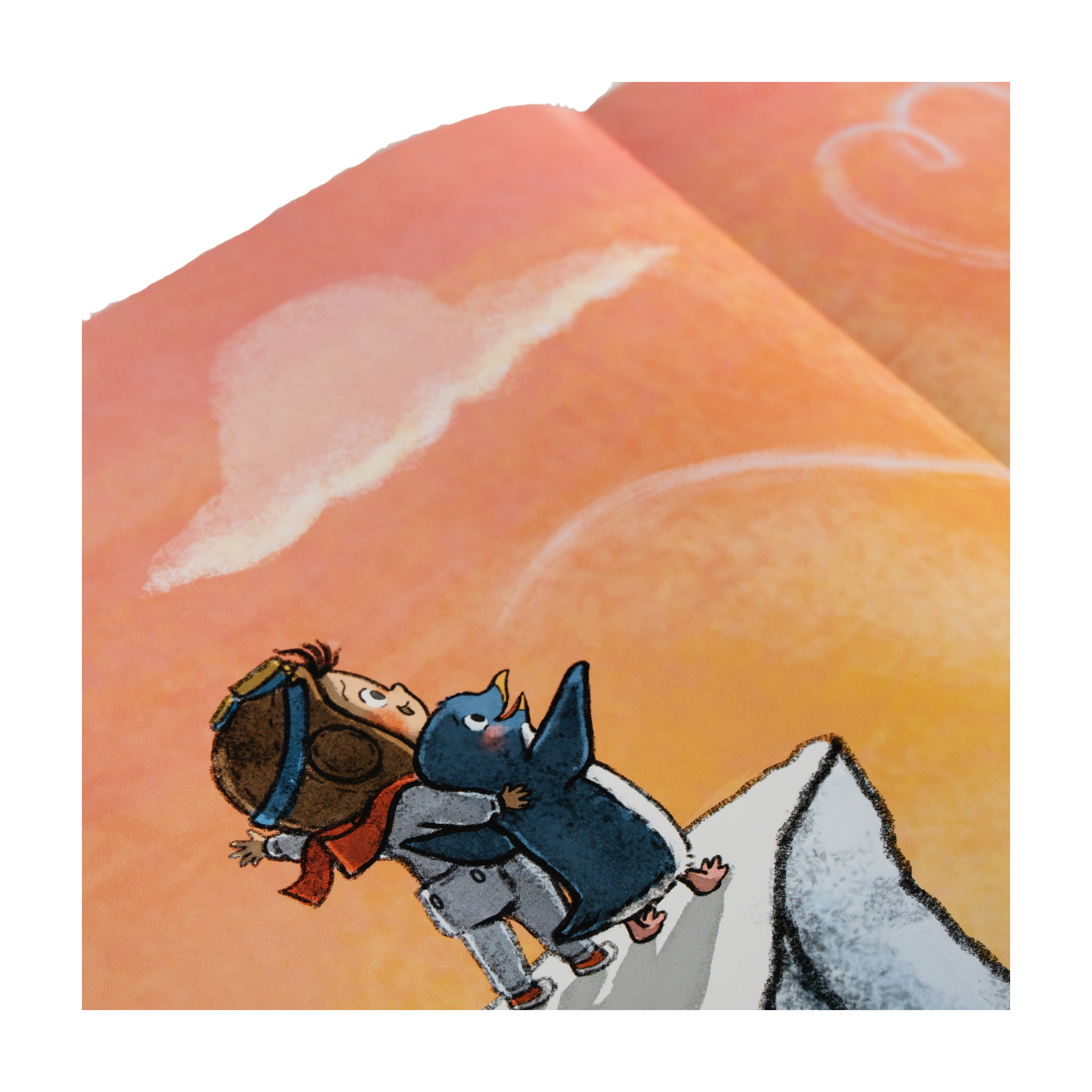 Illustration aus dem Buch „Meine Träume fliegen hoch“: Ein Kind mit Fliegermütze und ein Pinguin stehen auf einem schneebedeckten Gipfel und blicken auf eine herzförmige Wolke im orangefarbenen Himmel.